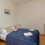 Cozy Batalionow Chlopskich In By Renters Lägenhet Gdynia